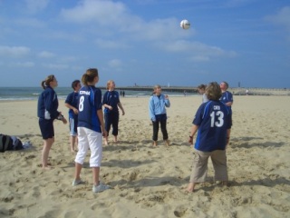 Wycombe Wanderers Ladies FC on the Beach in Amsterdam