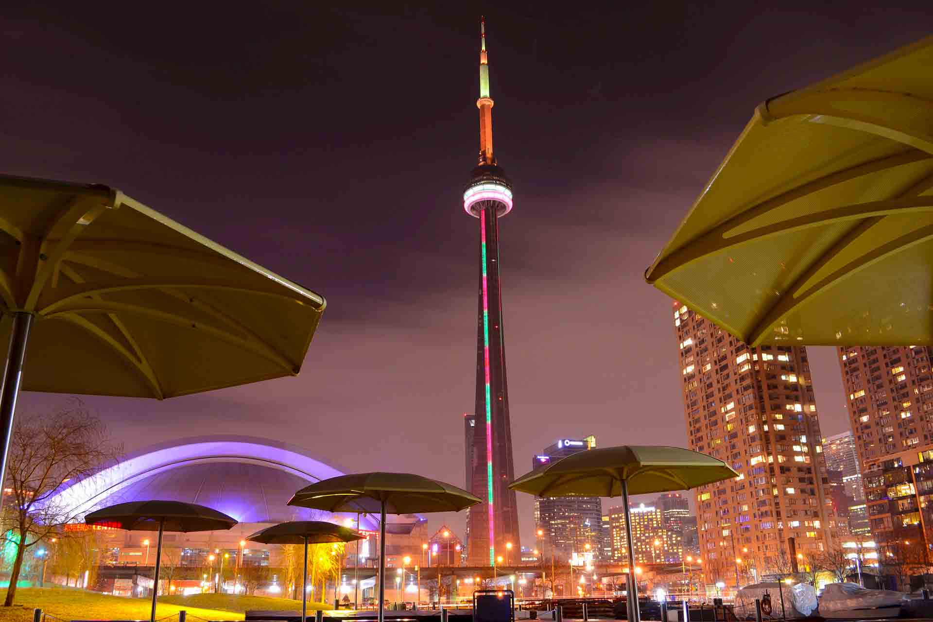 Sports Tours To Canada The CN Tower